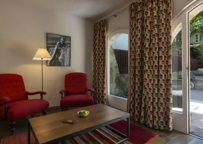 Suites Junior - Hôtel Le Prieuré - 5 étoiles Relais & Châteaux - Villeneuve-les-Avignon